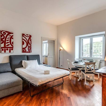 Splendid Flat On The Tiber River 로마 외부 사진