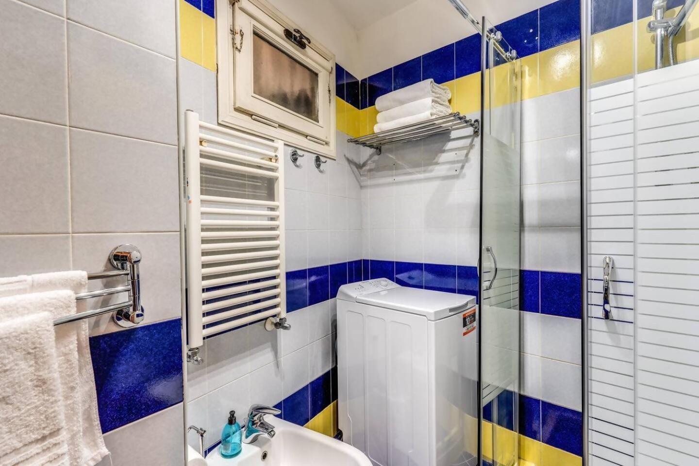 Splendid Flat On The Tiber River 로마 외부 사진