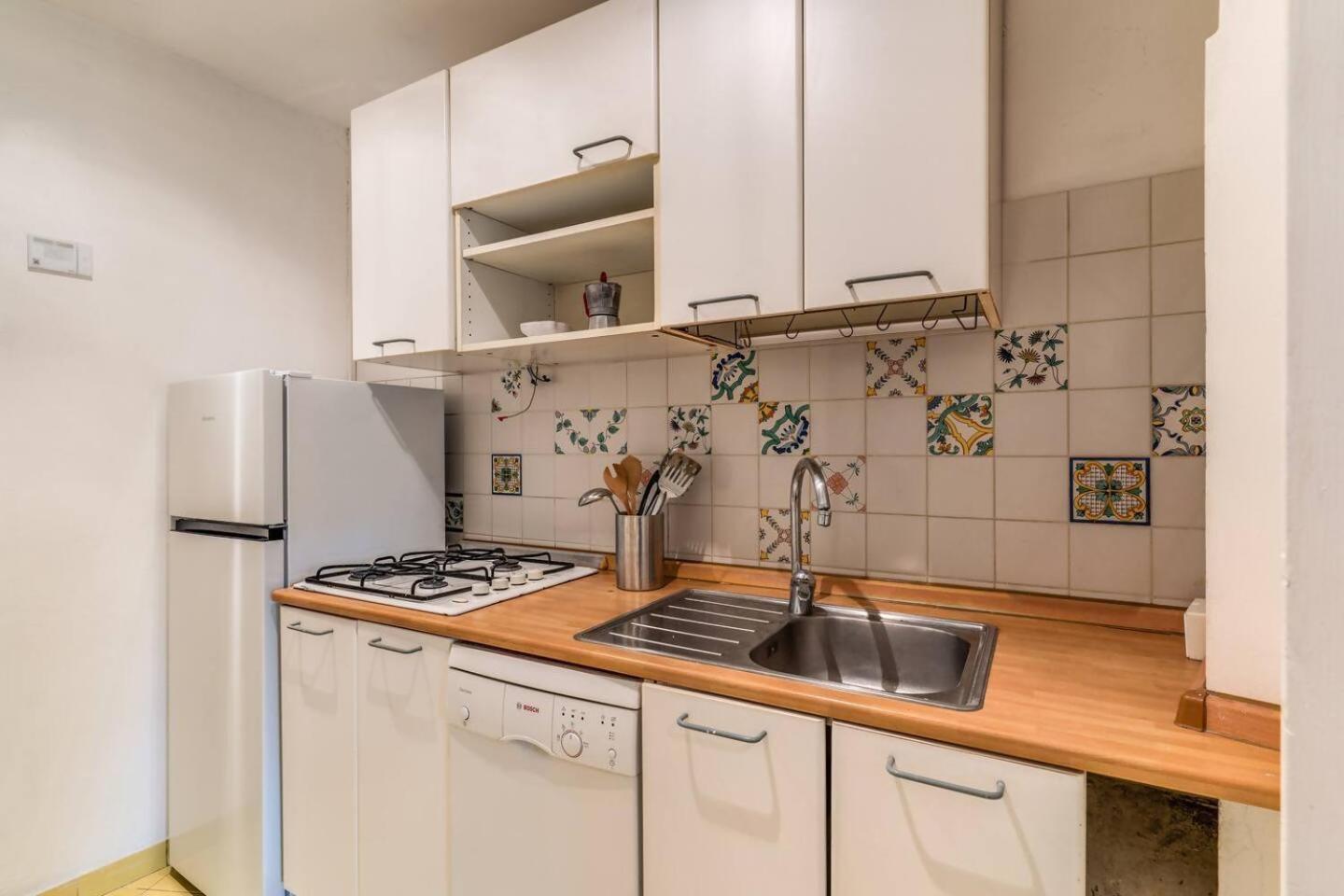 Splendid Flat On The Tiber River 로마 외부 사진