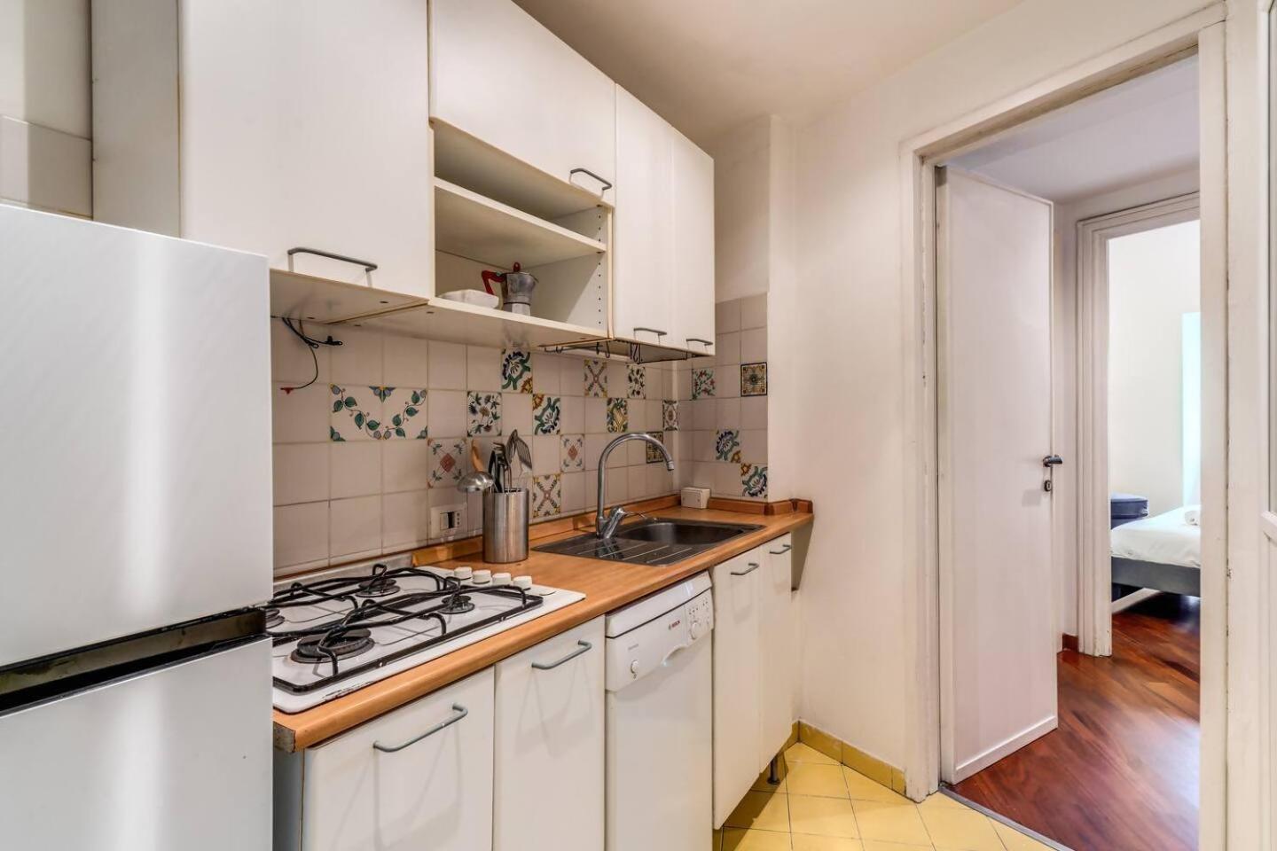 Splendid Flat On The Tiber River 로마 외부 사진