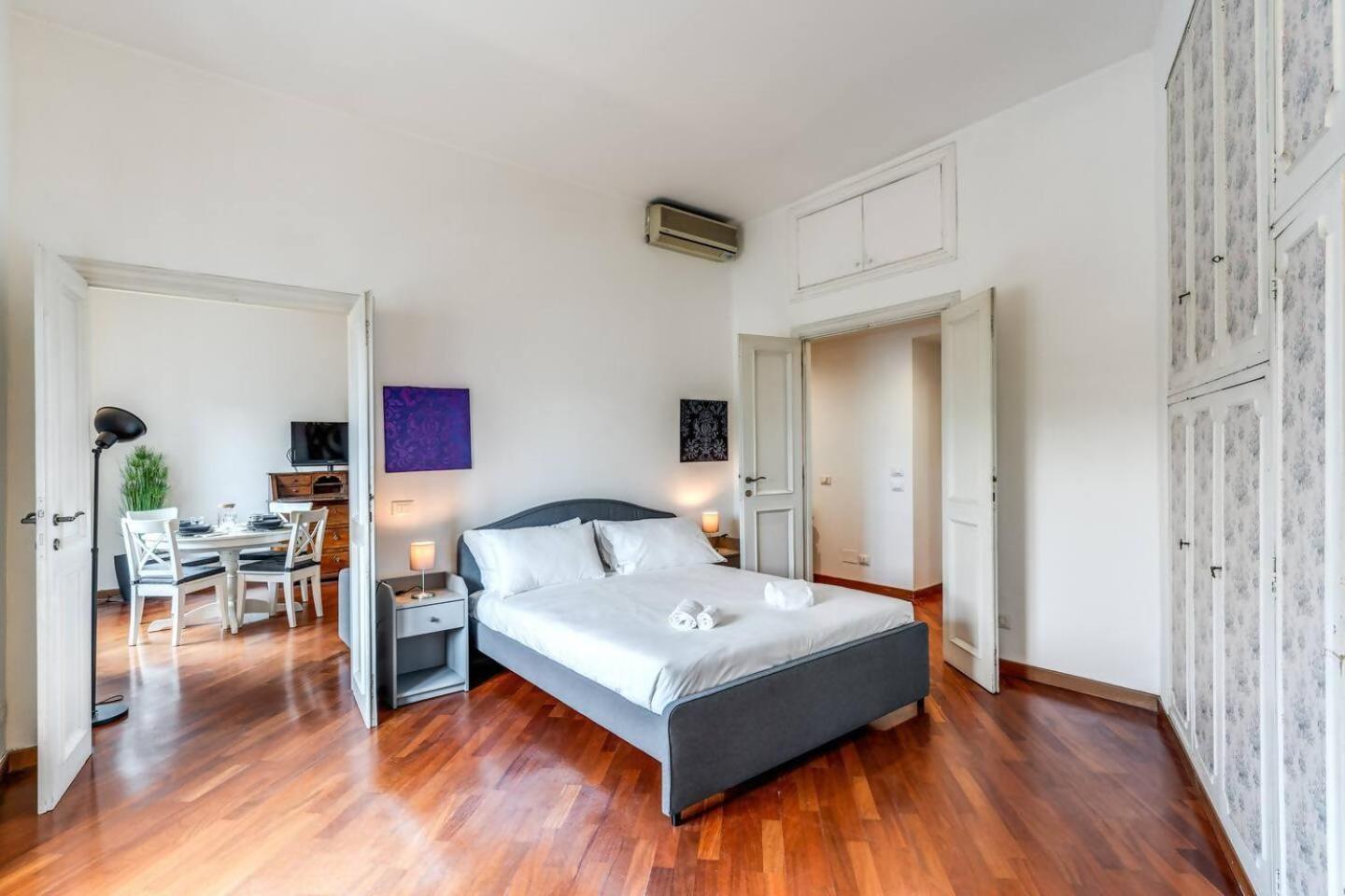 Splendid Flat On The Tiber River 로마 외부 사진