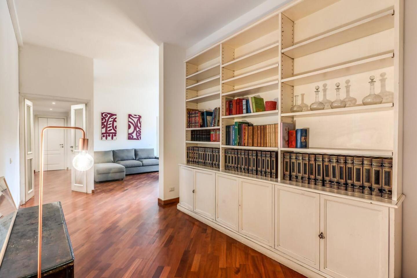 Splendid Flat On The Tiber River 로마 외부 사진